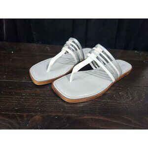 Tuscany by Easy Street White Antea Square Toe Thong Sandals/Sz. 7.5M NWOB